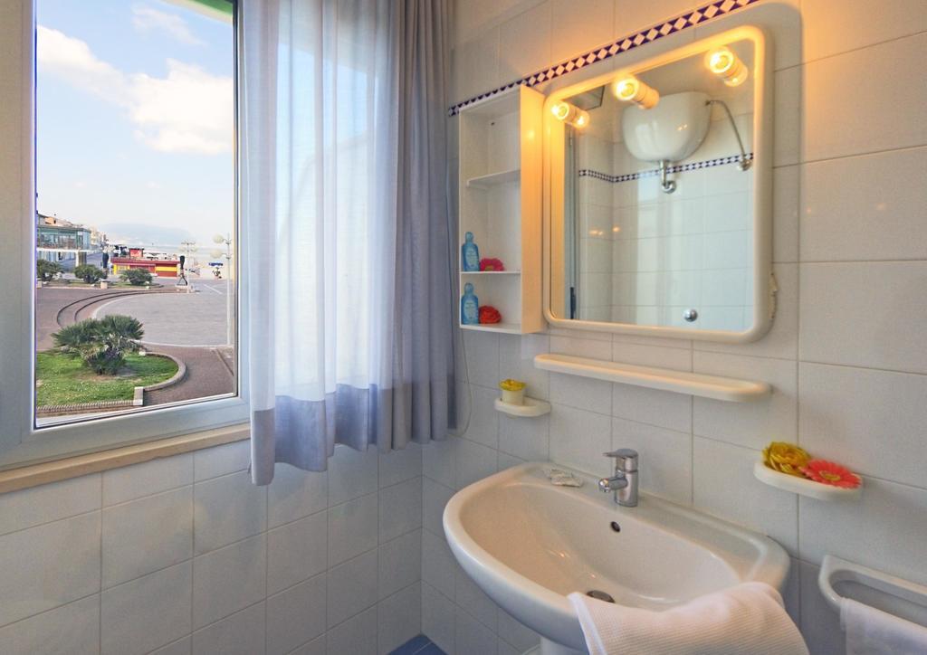 Bianchi Hotel & Residence Porto Recanati Eksteriør billede